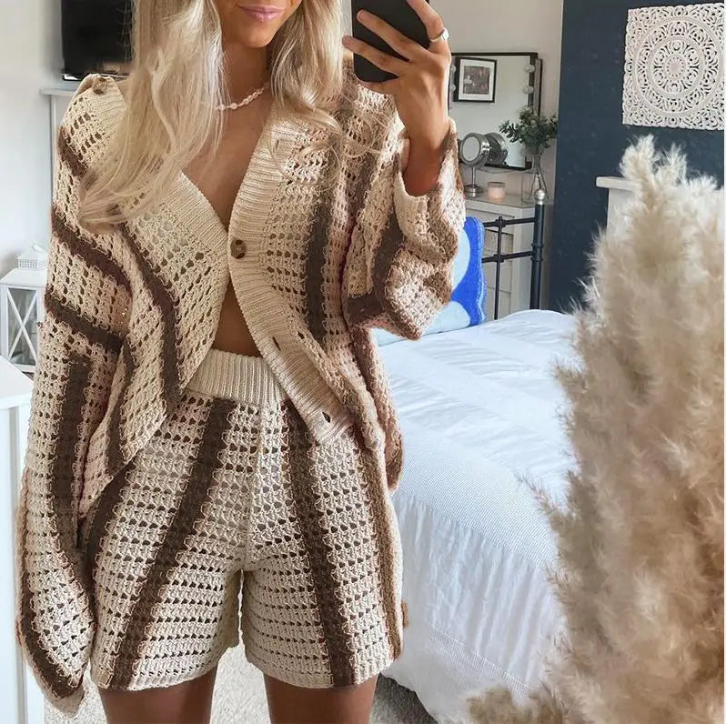 Women’s Striped Two-Piece Set - Chic & Comfortable