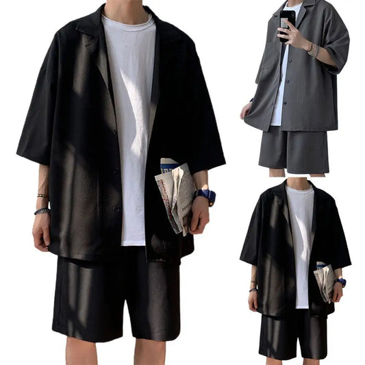 Sports Polyester Shorts for Men – Comfortable & Stylish with Notched Collar
