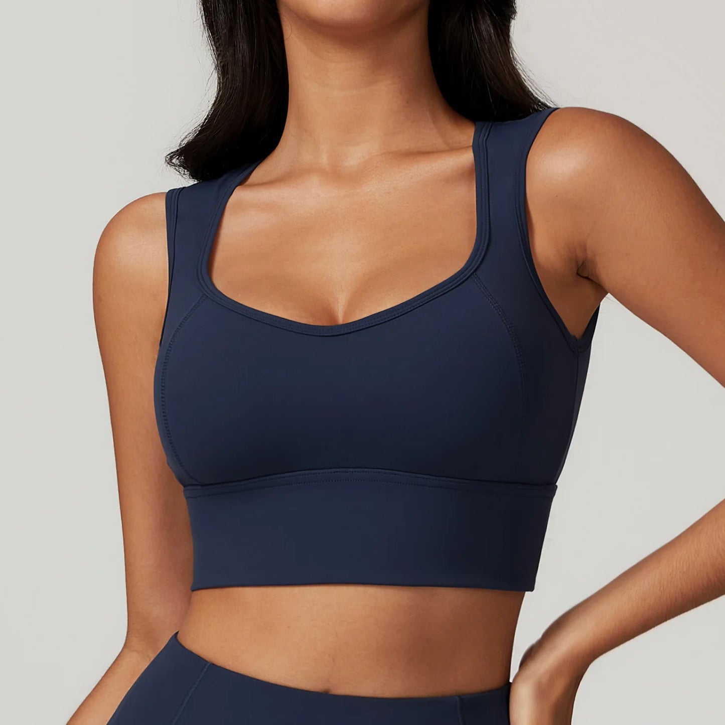 Women’s Quick-Dry Activewear – Performance & Style