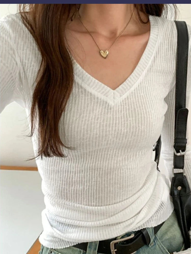 Women's Skinny Fit V-Neck Long Sleeve Stretch Tee – Summer 2025 | JEYONGZOO