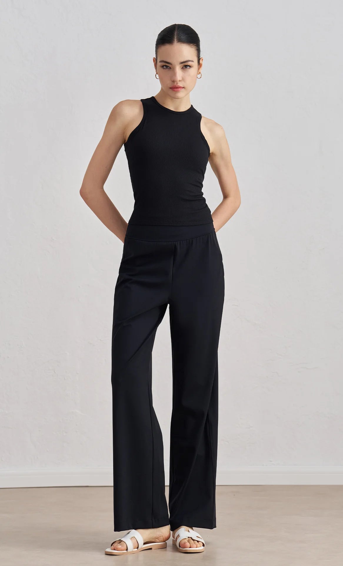 HAUT SHARK Women’s Quick-Dry Knitwear – Premium Comfort & Style