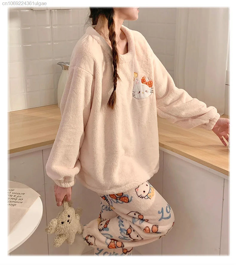 MINISO Korean Style Women's Autumn/Winter Hello Kitty Cartoon Fleece Pullover & Ankle-Length Sleepwear Set