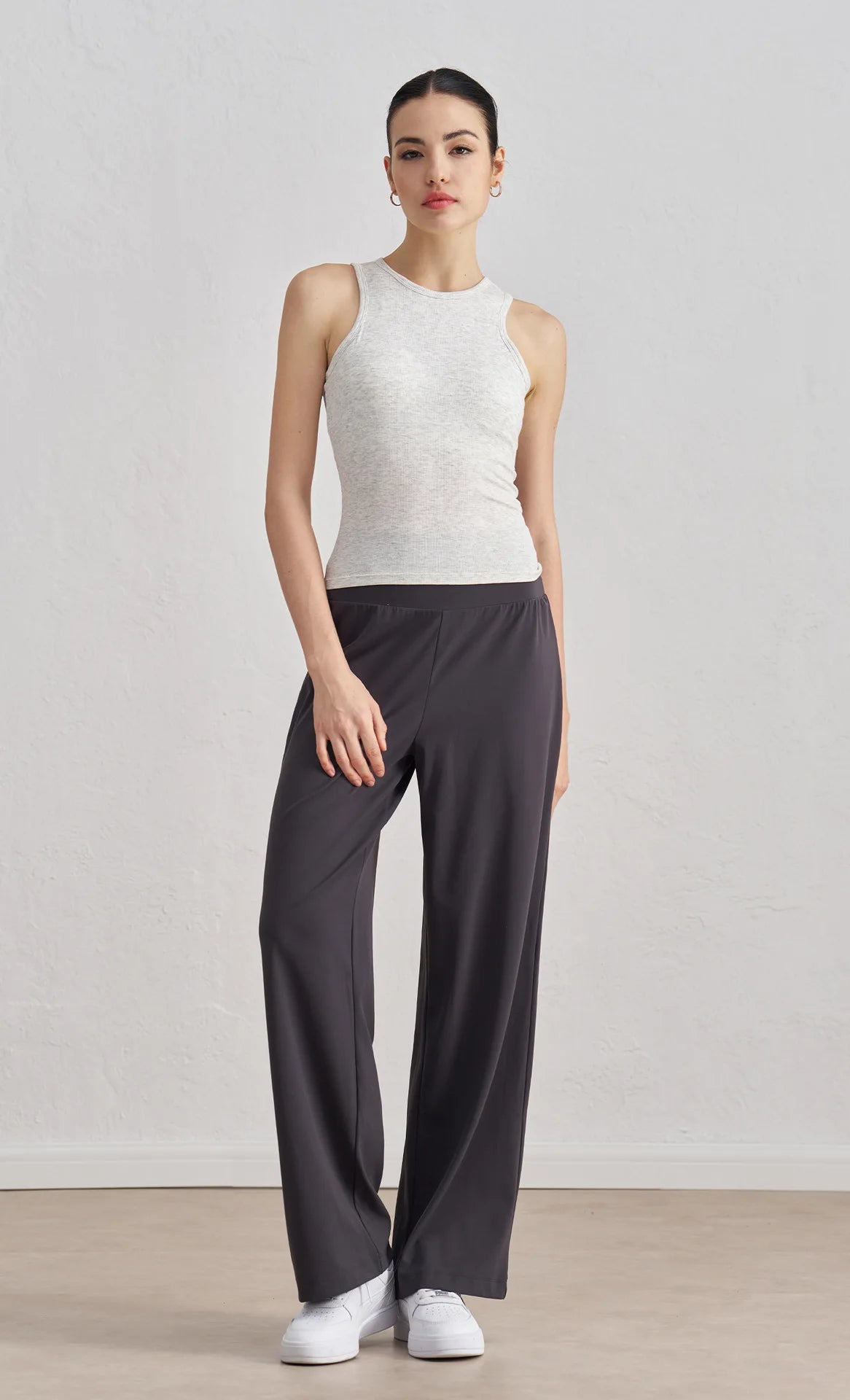 HAUT SHARK Women’s Quick-Dry Knitwear – Premium Comfort & Style