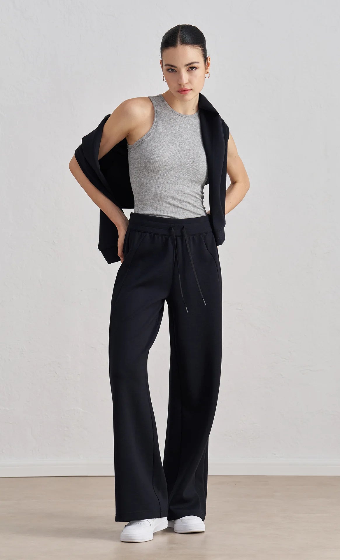 HAUT SHARK Women’s Quick-Dry Knitwear – Premium Comfort & Style