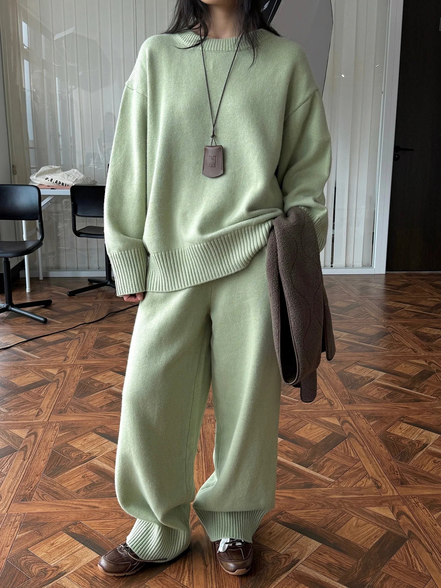 NoEnName_Null Women's Winter Splice Plush Scarf – Stylish & Cozy Casual Accessory