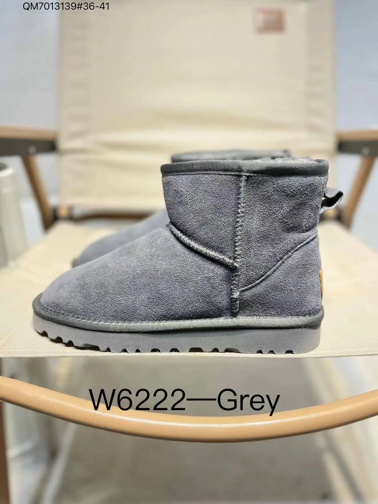 Derbies Women's Winter Fur-Lined Home Cotton Shoes - Waterproof Platform, Sheepskin Insole, Solid Color, Comfortable & Cozy