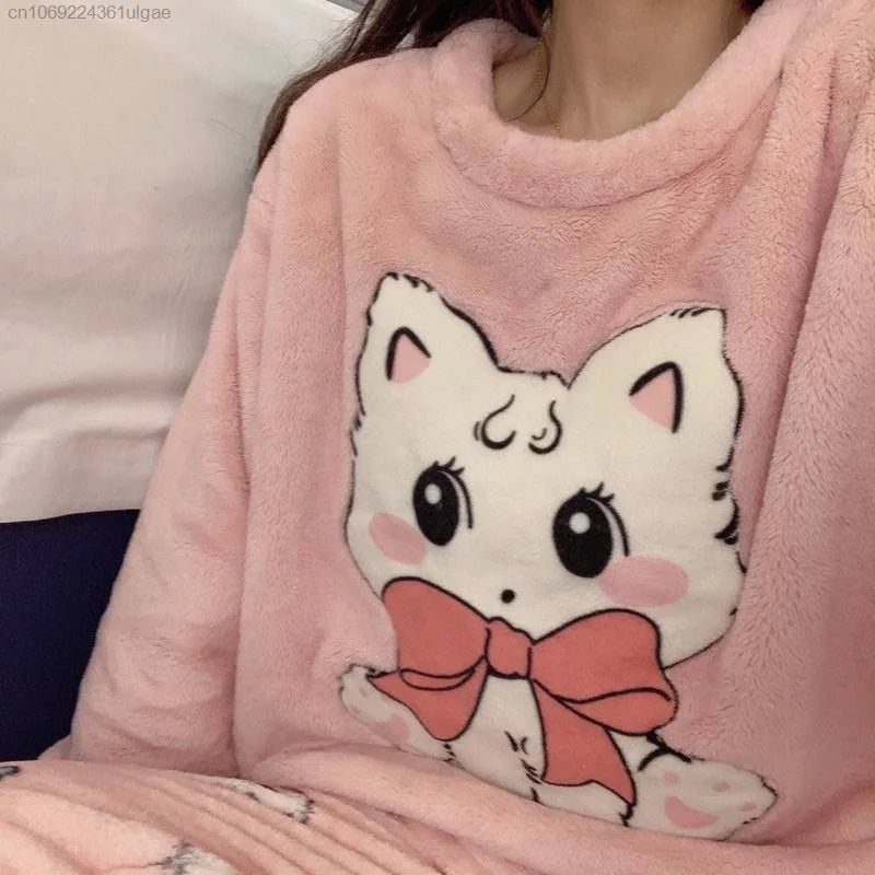 MINISO Korean Style Women's Autumn/Winter Hello Kitty Cartoon Fleece Pullover & Ankle-Length Sleepwear Set