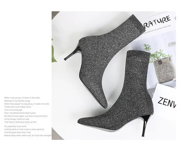 YBQJOO Women's Chelsea Boots – Pointed Toe, Ultra-High Heel, Sexy and Stylish Winter Footwear
