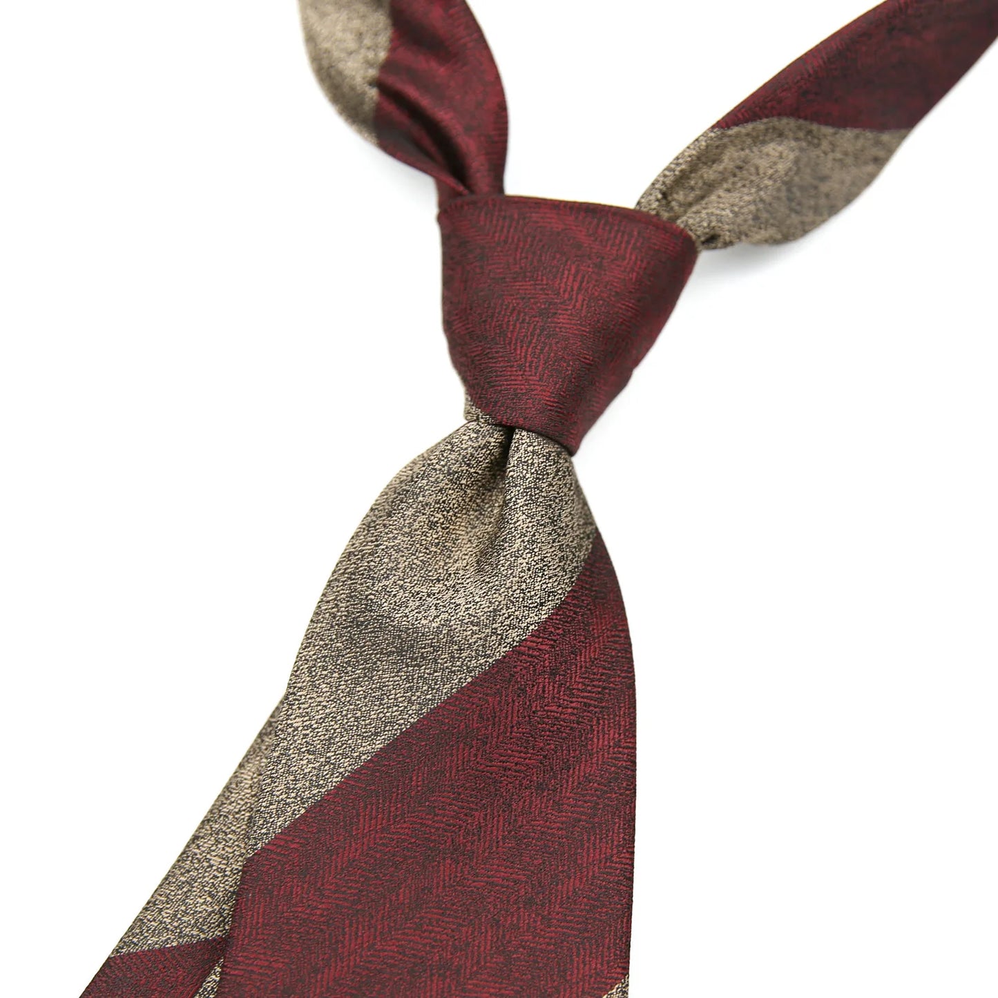 Title: Striped Polyester Neck Tie