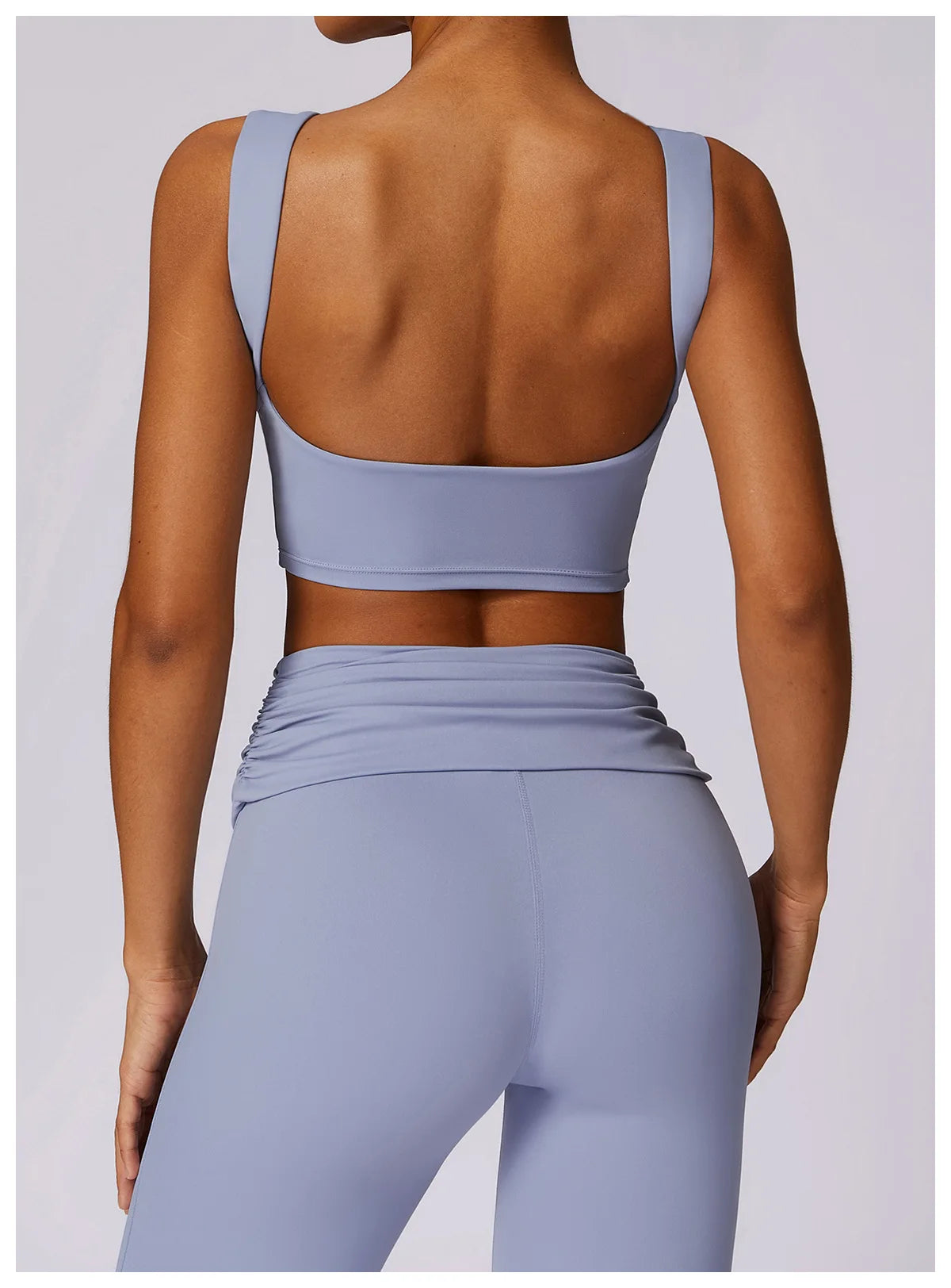 SWELTERING Women’s Fitness Performance Wear – Breathable Nylon/Spandex Sportswear for Running, Fitness, and More