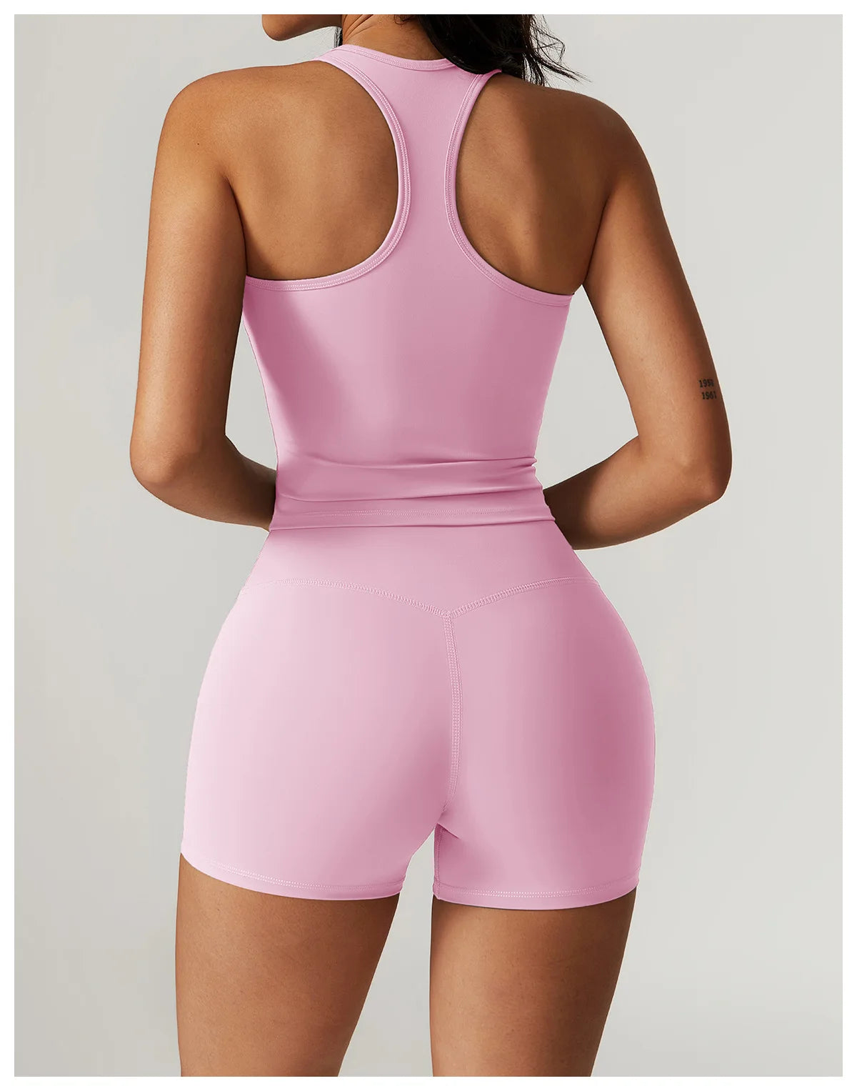 SWELTERING Women's Fitness Gear – Performance Redefined