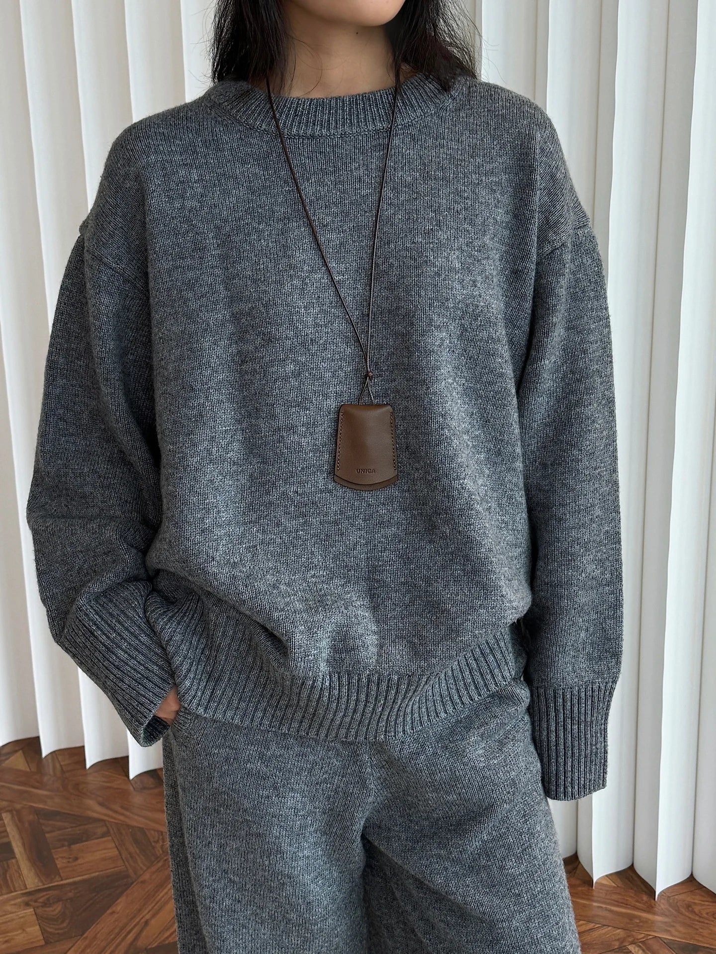 NoEnName_Null Women's Winter Splice Plush Scarf – Stylish & Cozy Casual Accessory