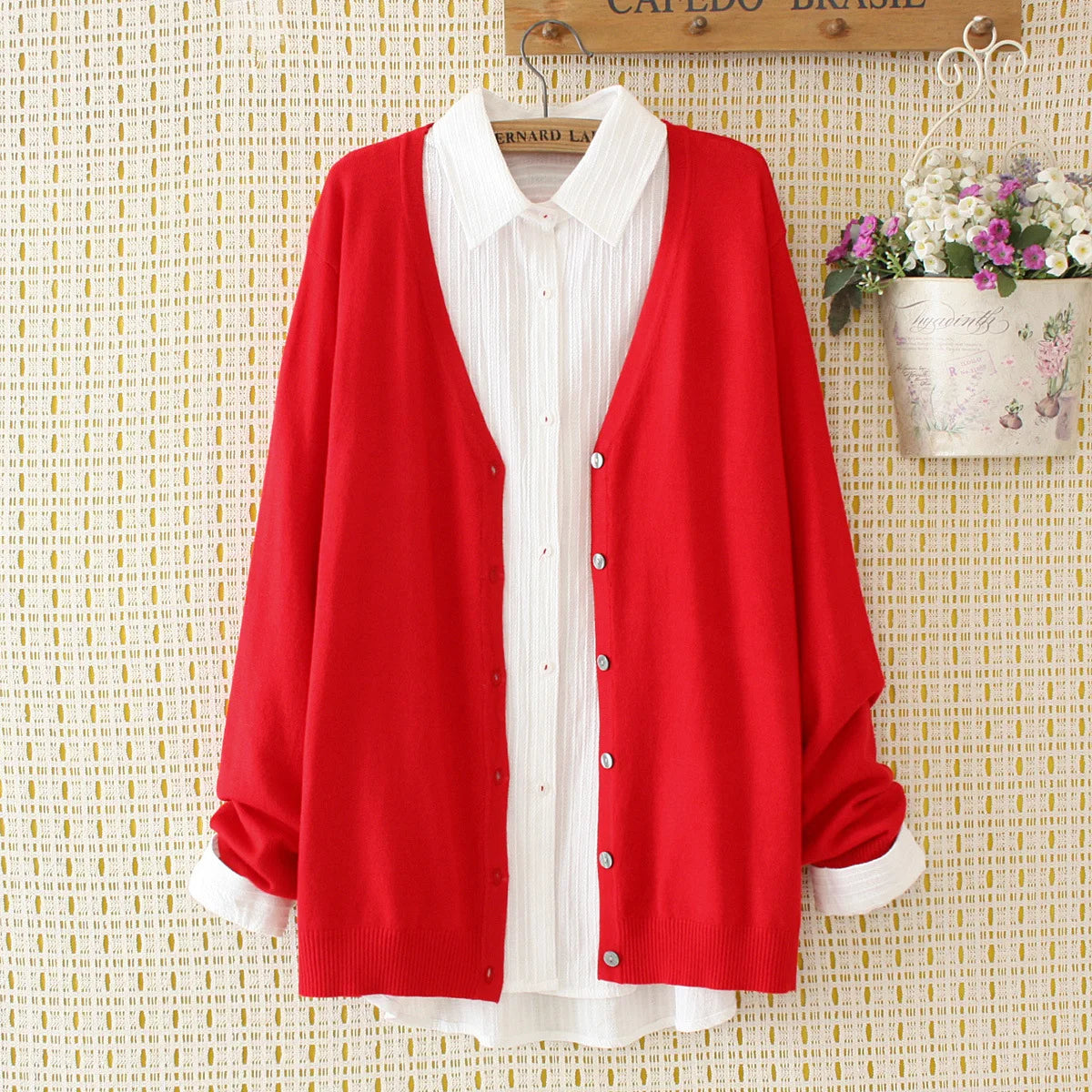 Women’s Slim Fit Single-Breasted V-Neck Casual Cardigan – Autumn/Winterr
