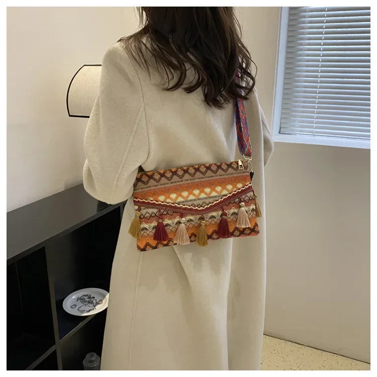 Dawndesslo Soft Pillow Shape Shoulder & Crossbody Bag for Women – Versatile Knitting Design