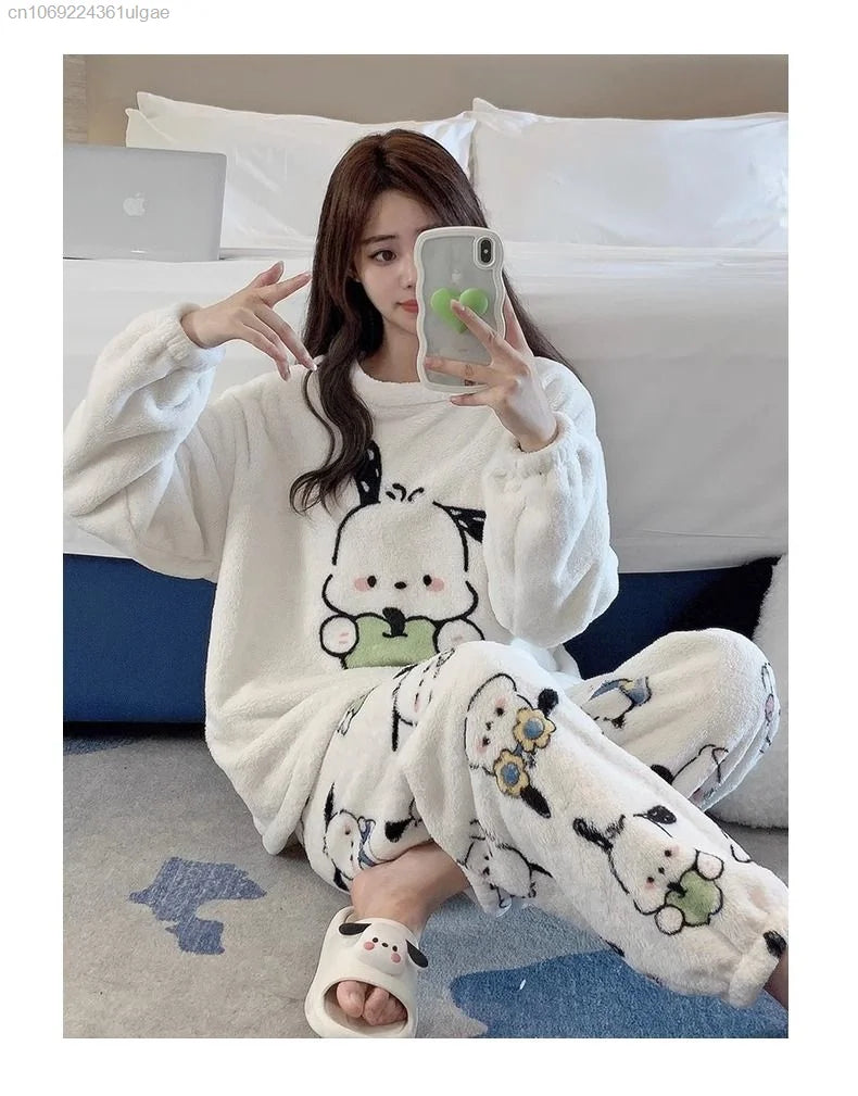 MINISO Korean Style Women's Autumn/Winter Hello Kitty Cartoon Fleece Pullover & Ankle-Length Sleepwear Set