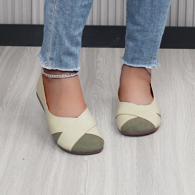 YZZJALK Women's Loafers - Casual Slip-On Flats with Splicing Design
