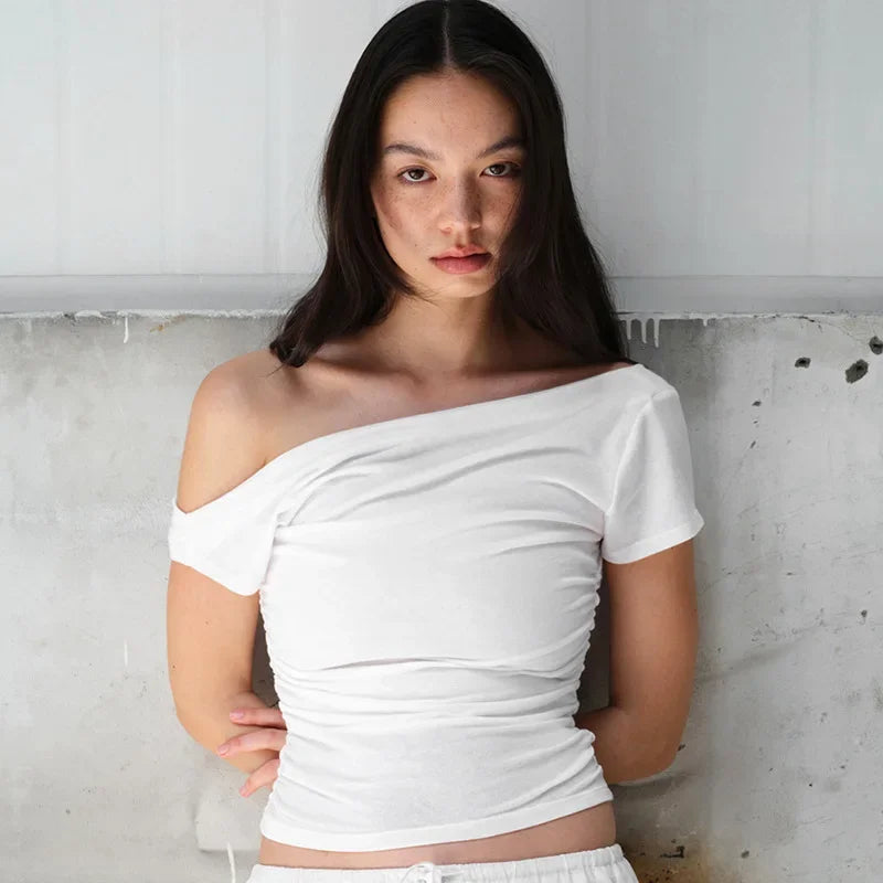 Vamos Todos Y2K Asymmetrical Skew Collar Slim Fit Tee for Women – Streetwear Summer Top