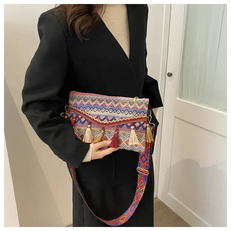Dawndesslo Soft Pillow Shape Shoulder & Crossbody Bag for Women – Versatile Knitting Design