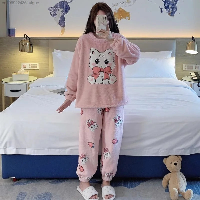 MINISO Korean Style Women's Autumn/Winter Hello Kitty Cartoon Fleece Pullover & Ankle-Length Sleepwear Set