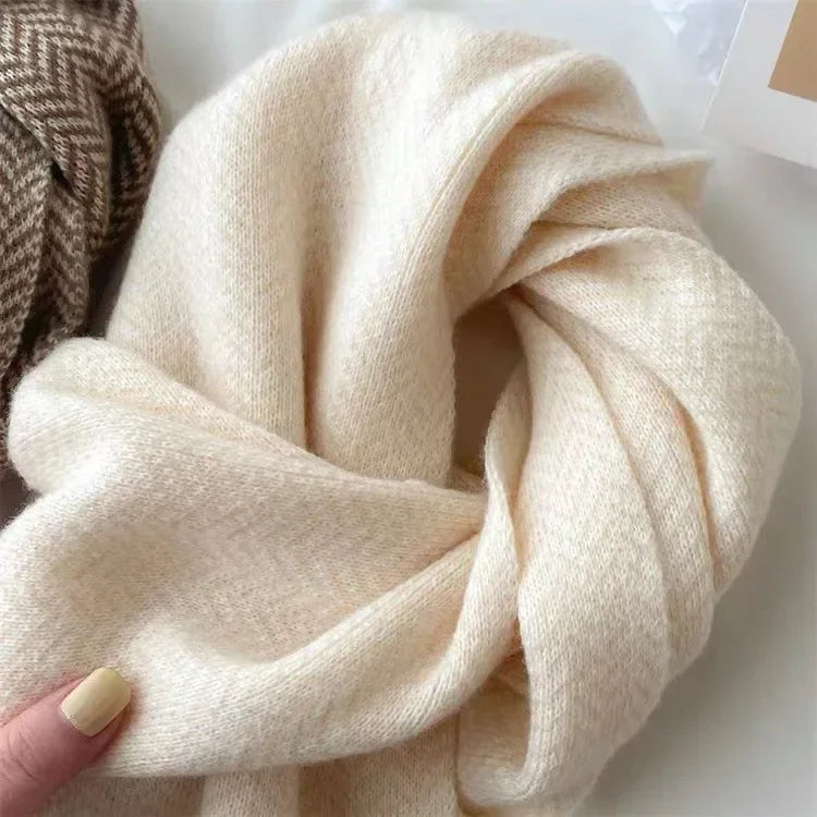 eTya Women's Winter Striped Knit Scarf - Polyester, Linen, Acetate, and Acrylic Fiber Blend