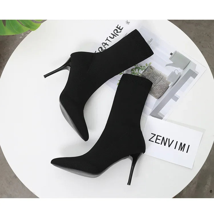 YBQJOO Women's Chelsea Boots – Pointed Toe, Ultra-High Heel, Sexy and Stylish Winter Footwear