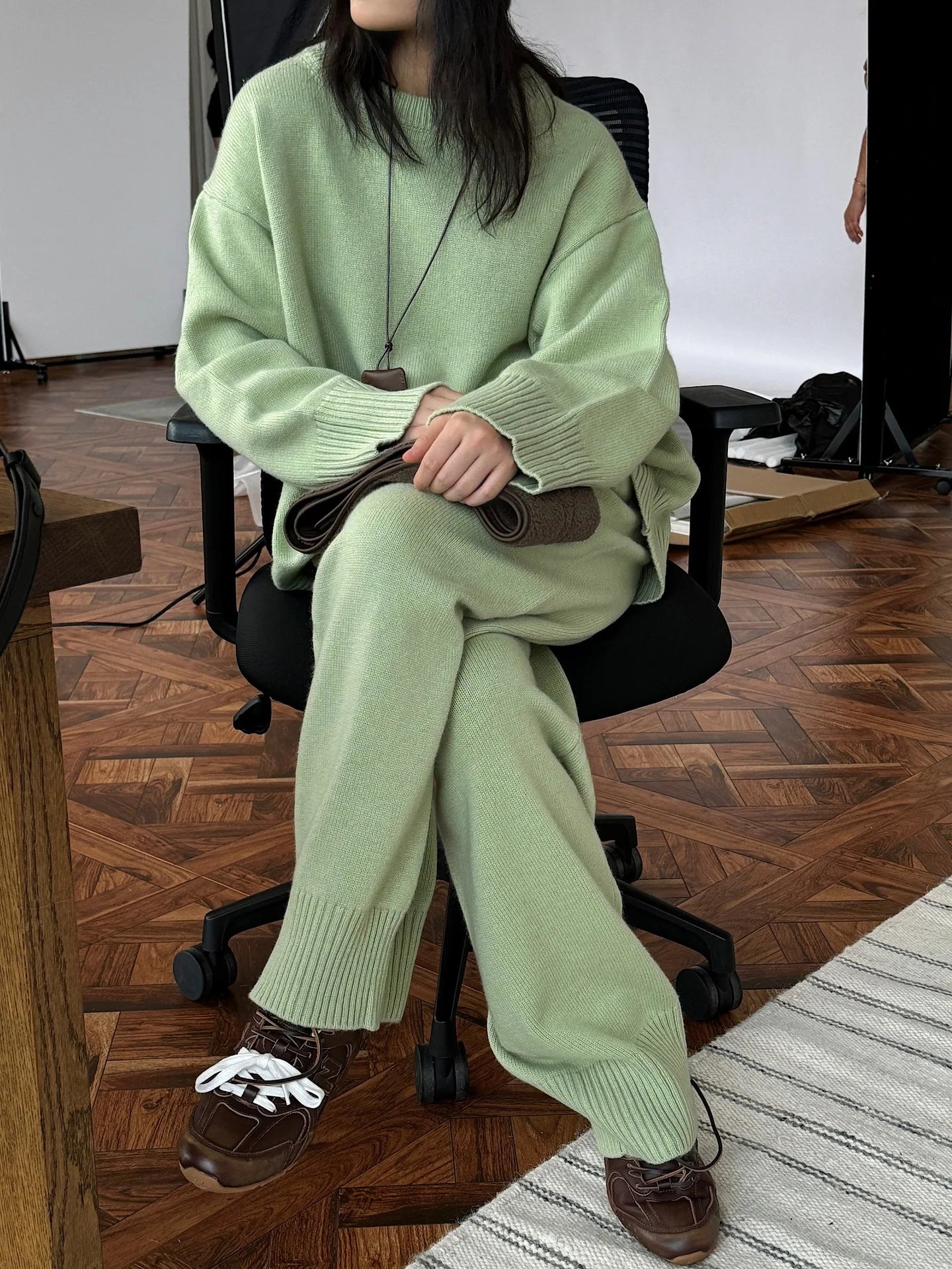 NoEnName_Null Women's Winter Splice Plush Scarf – Stylish & Cozy Casual Accessory