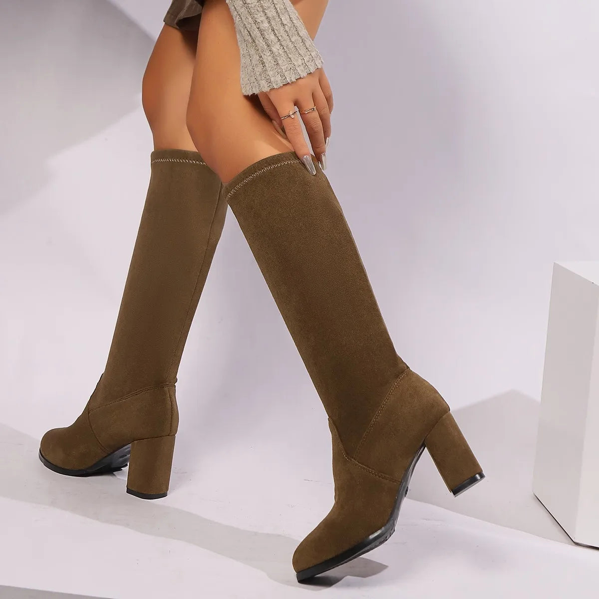 COZOK Winter Ankle Boots for Women – Faux Nubuck with Fur & Velvet Lining, Square Heel