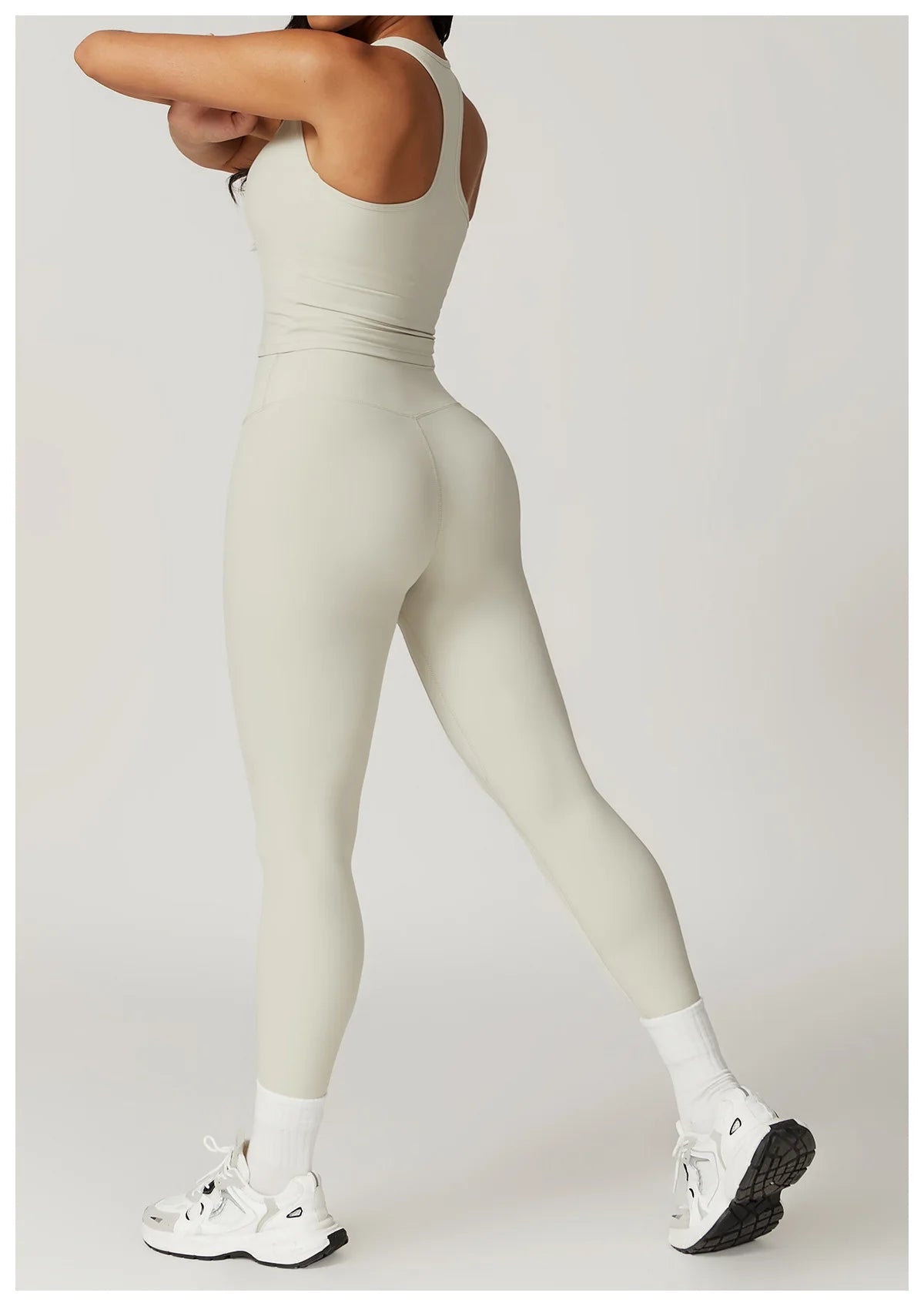 SWELTERING Women's Fitness Gear – Performance Redefined