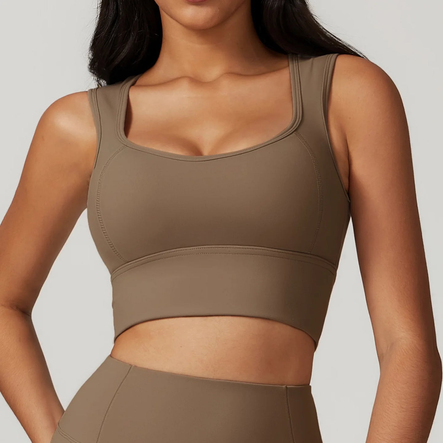 Women’s Quick-Dry Activewear – Performance & Style