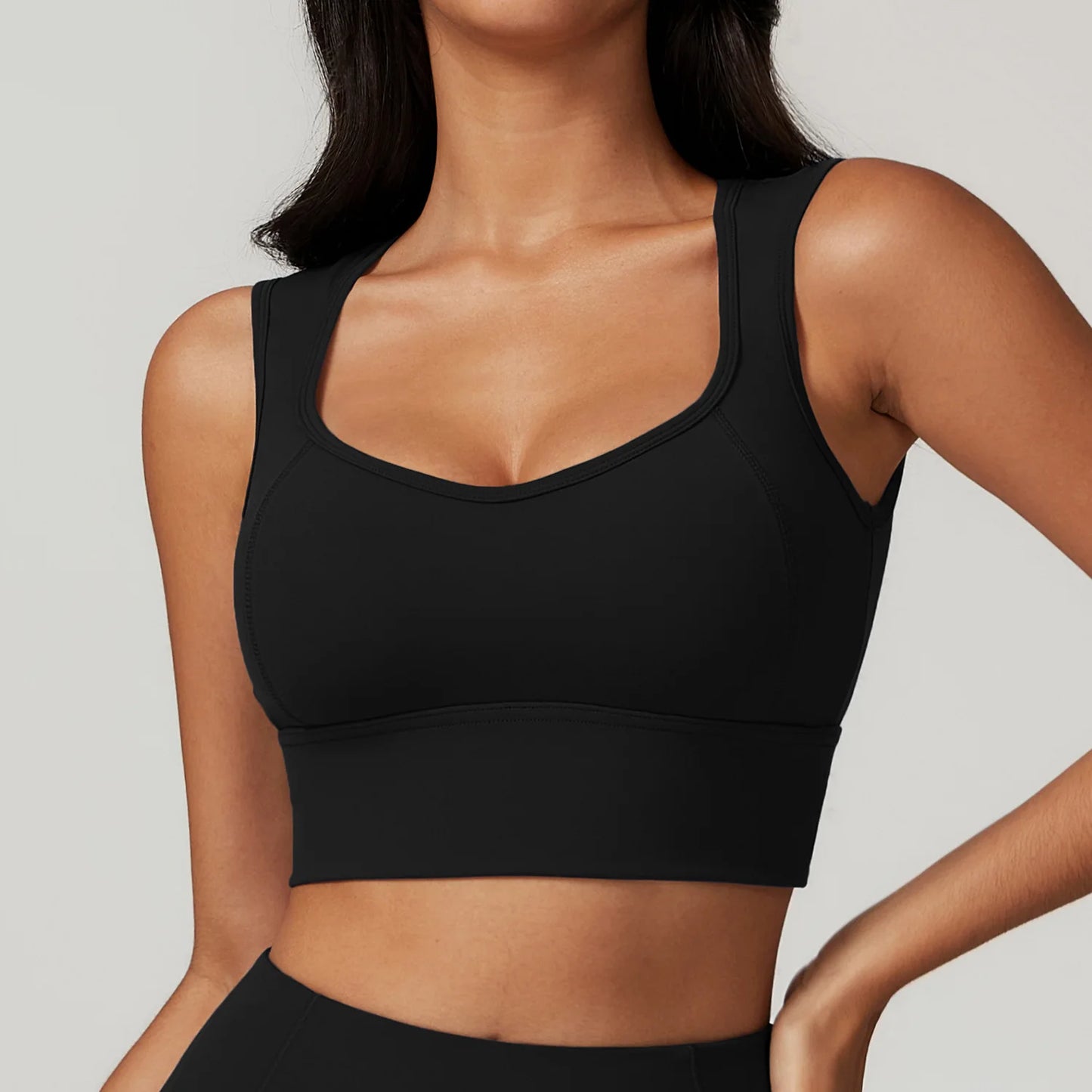 Women’s Quick-Dry Activewear – Performance & Style