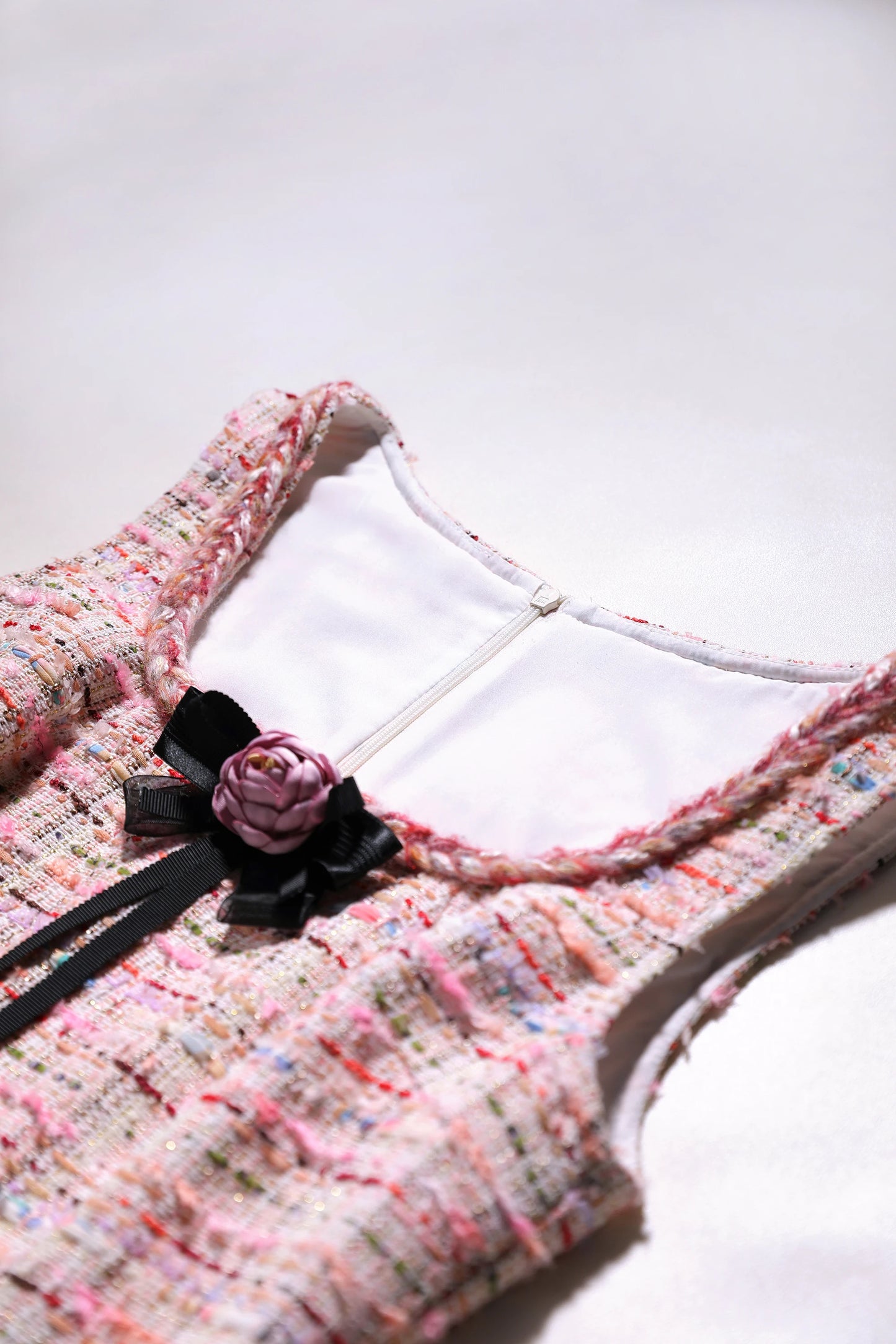 Dabuwawa Women's England Style Plaid A-Line Dress with Tassel, Button, and Patchwork Details – Autumn/Winter Collection