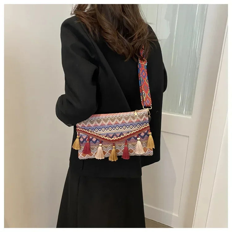 Dawndesslo Soft Pillow Shape Shoulder & Crossbody Bag for Women – Versatile Knitting Design
