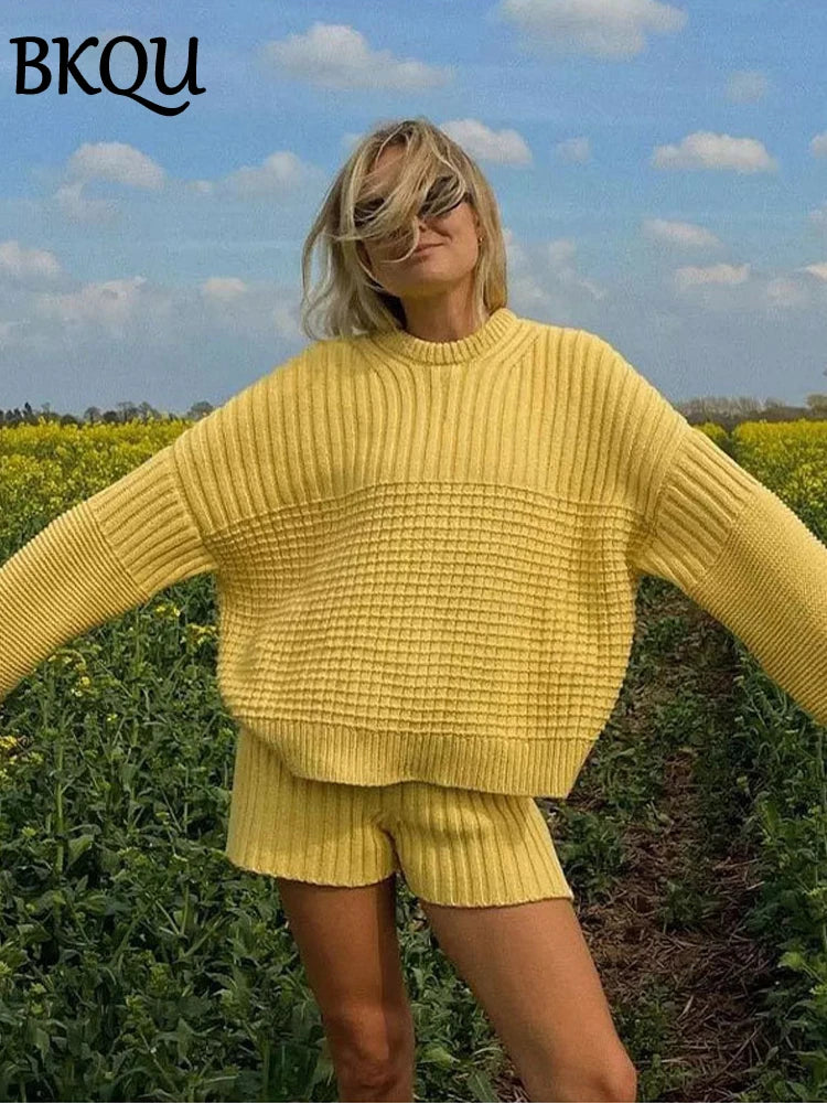 BKQU Junior Women’s Streetwear Pullover & Elastic Waist Shorts Set – Autumn/Winter Collection
