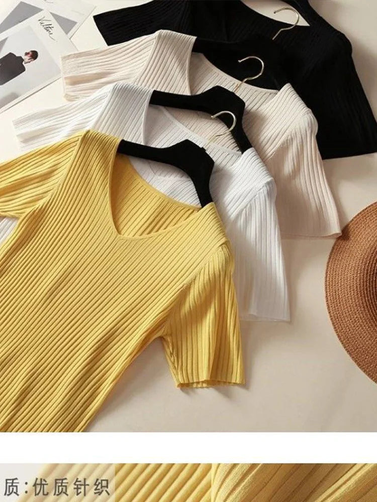 Women’s Short Sleeve Stretchy T-Shirt | Casual V-Neck Tee