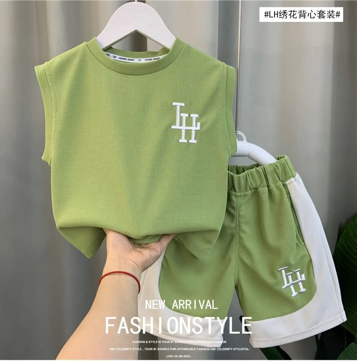 Unisex Kids’ Summer Outfit Set – Sleeveless Letter Print Pullover Top & Shorts (Ages 4–6)