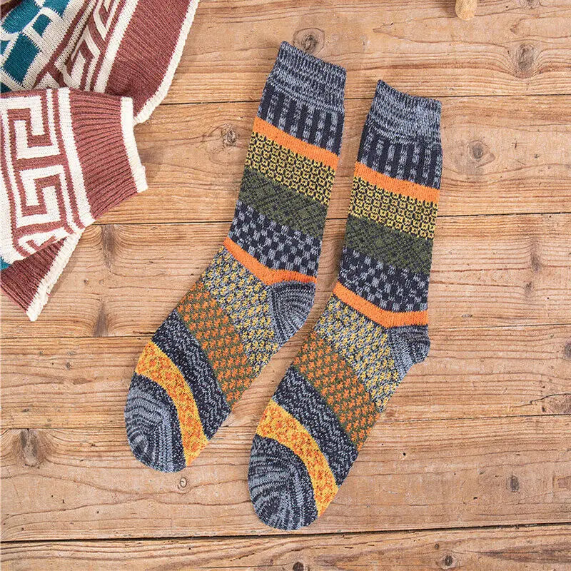 NoEnName_Null Knee-High Socks for Men Soft, Comfortable Polyester Unisex Hosiery