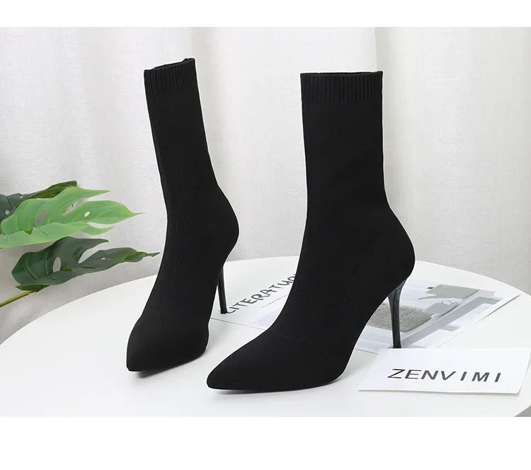 YBQJOO Women's Chelsea Boots – Pointed Toe, Ultra-High Heel, Sexy and Stylish Winter Footwear