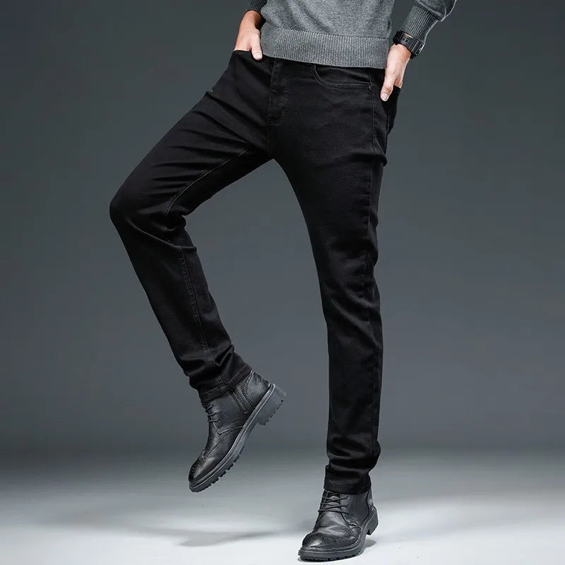 Men’s Casual Straight-Leg Denim Jeans