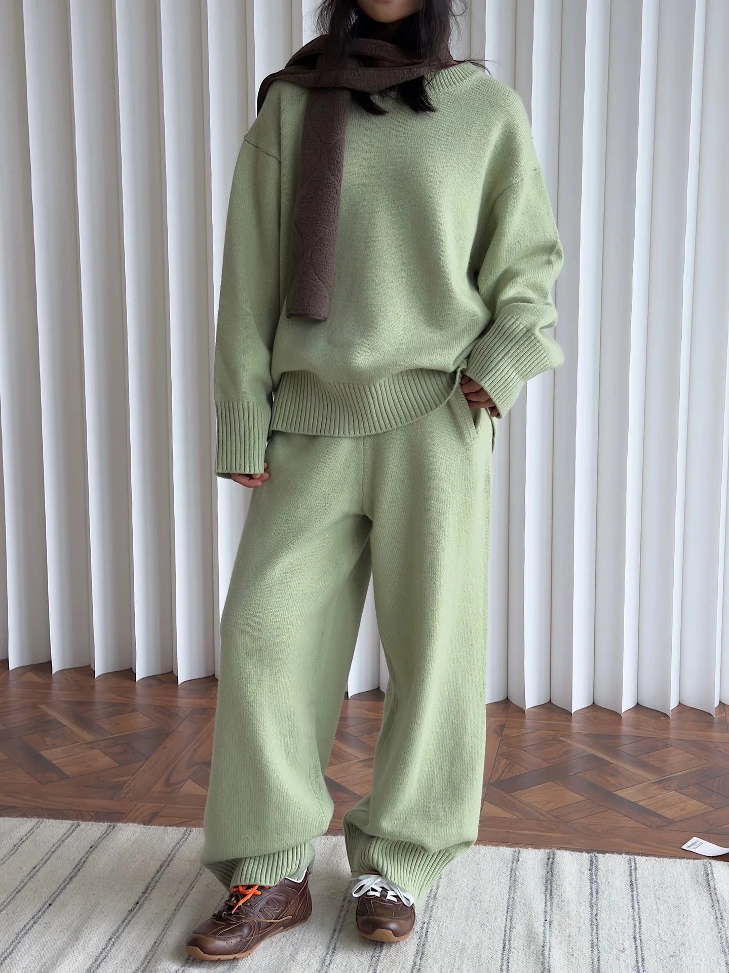 NoEnName_Null Women's Winter Splice Plush Scarf – Stylish &amp; Cozy Casual Accessory