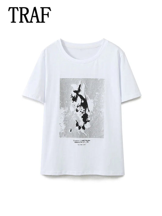 A sexy and stylish solid color tee for women made with high-stretch polyester spandex blend