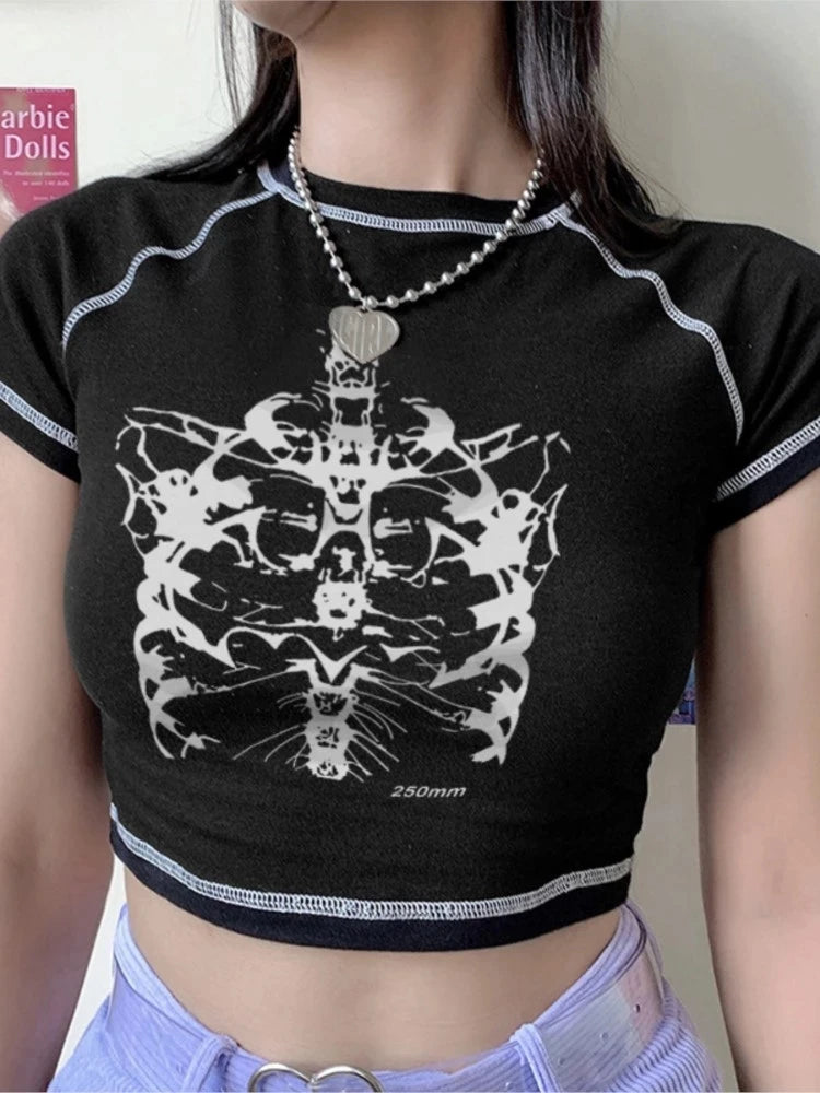 Aesthetic skeleton women's T-shirt girl slim skull print fun vintage graphic clothes