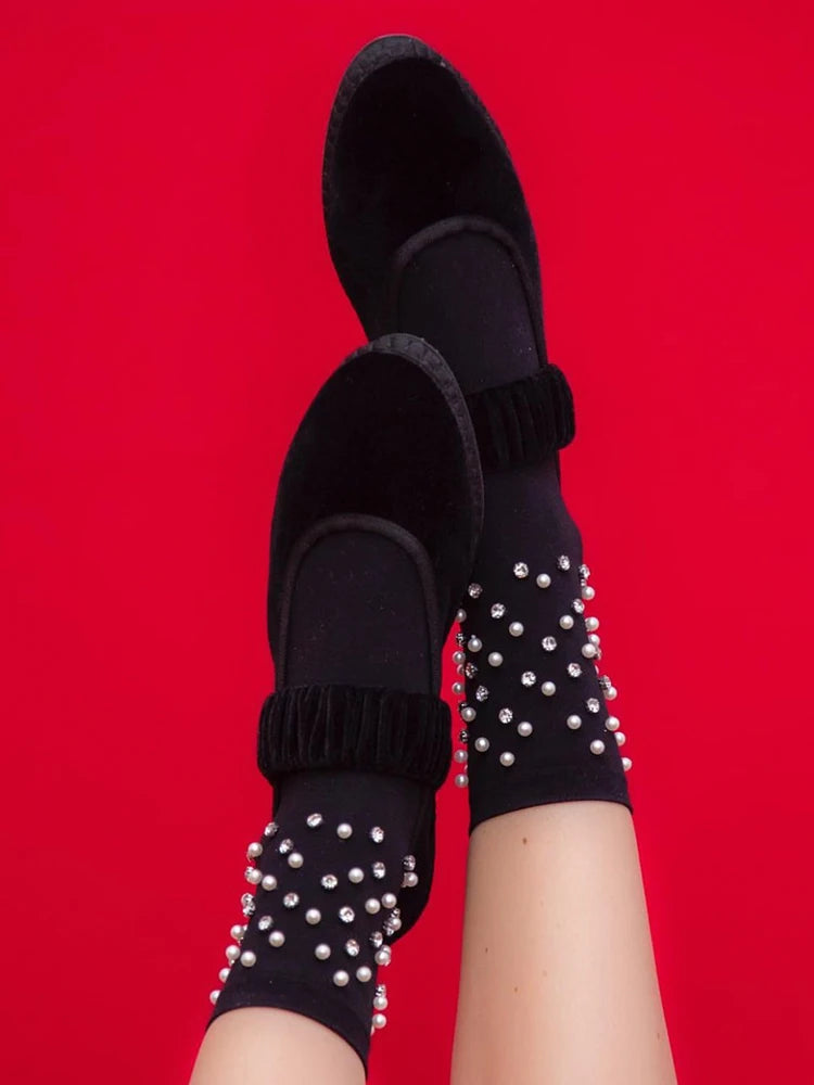 IEKROPOT Women's Pleated Mary Janes Flats with Elastic Band - Casual Canvas Shoes