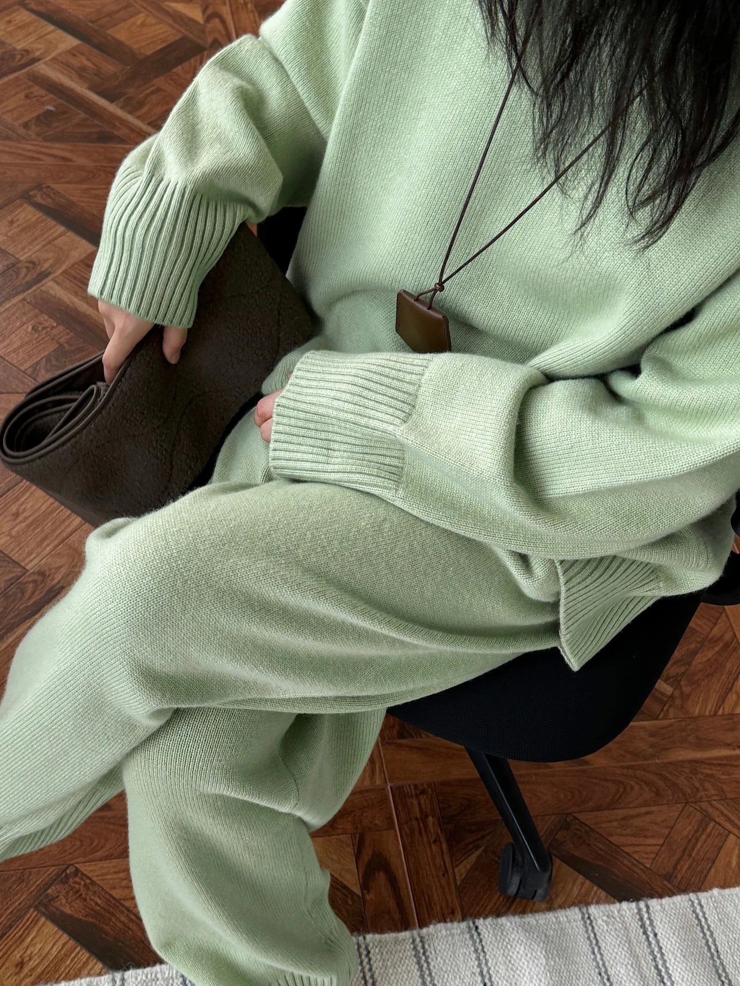 NoEnName_Null Women's Winter Splice Plush Scarf – Stylish &amp; Cozy Casual Accessory