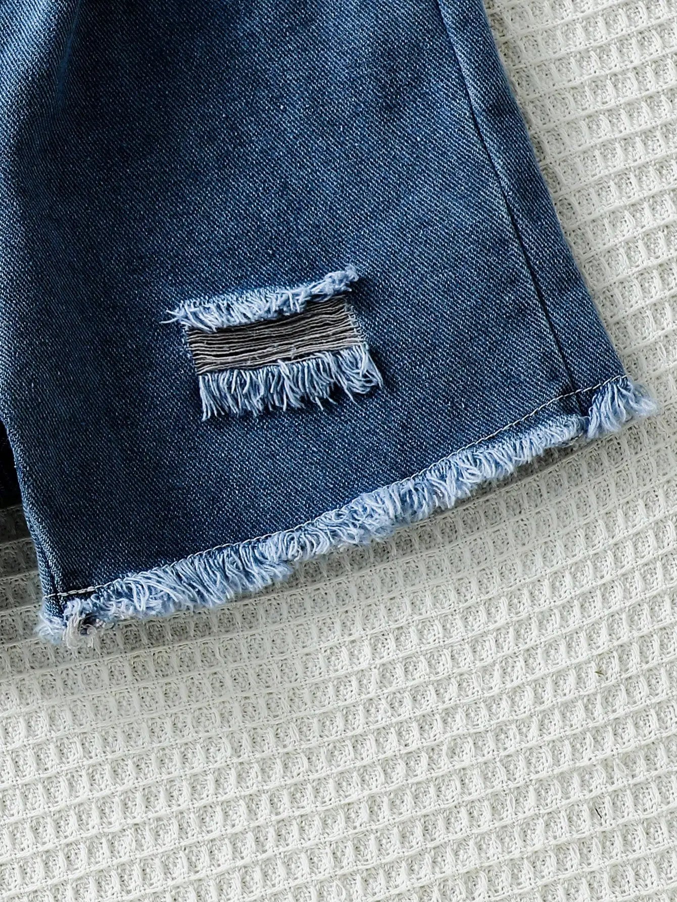 Sporty Baby Boy Summer Outfit Set – Lightweight Letter Print Coat &amp; Shorts (0–2 Years)