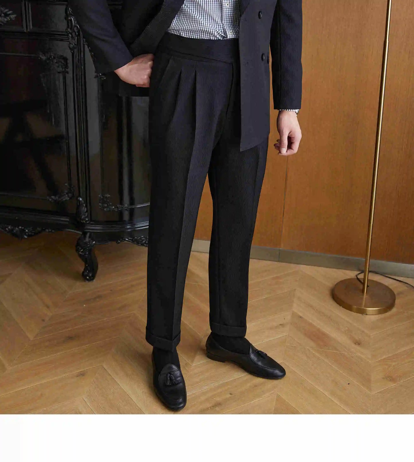 High Quality Double Breasted Suit 2 Pieces designed for Wedding, as well as for Business Formal Casual  Office.